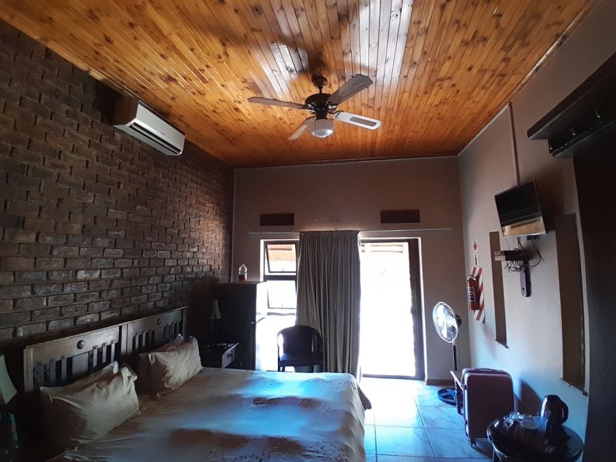 10 Bedroom Property for Sale in Kathu Northern Cape
